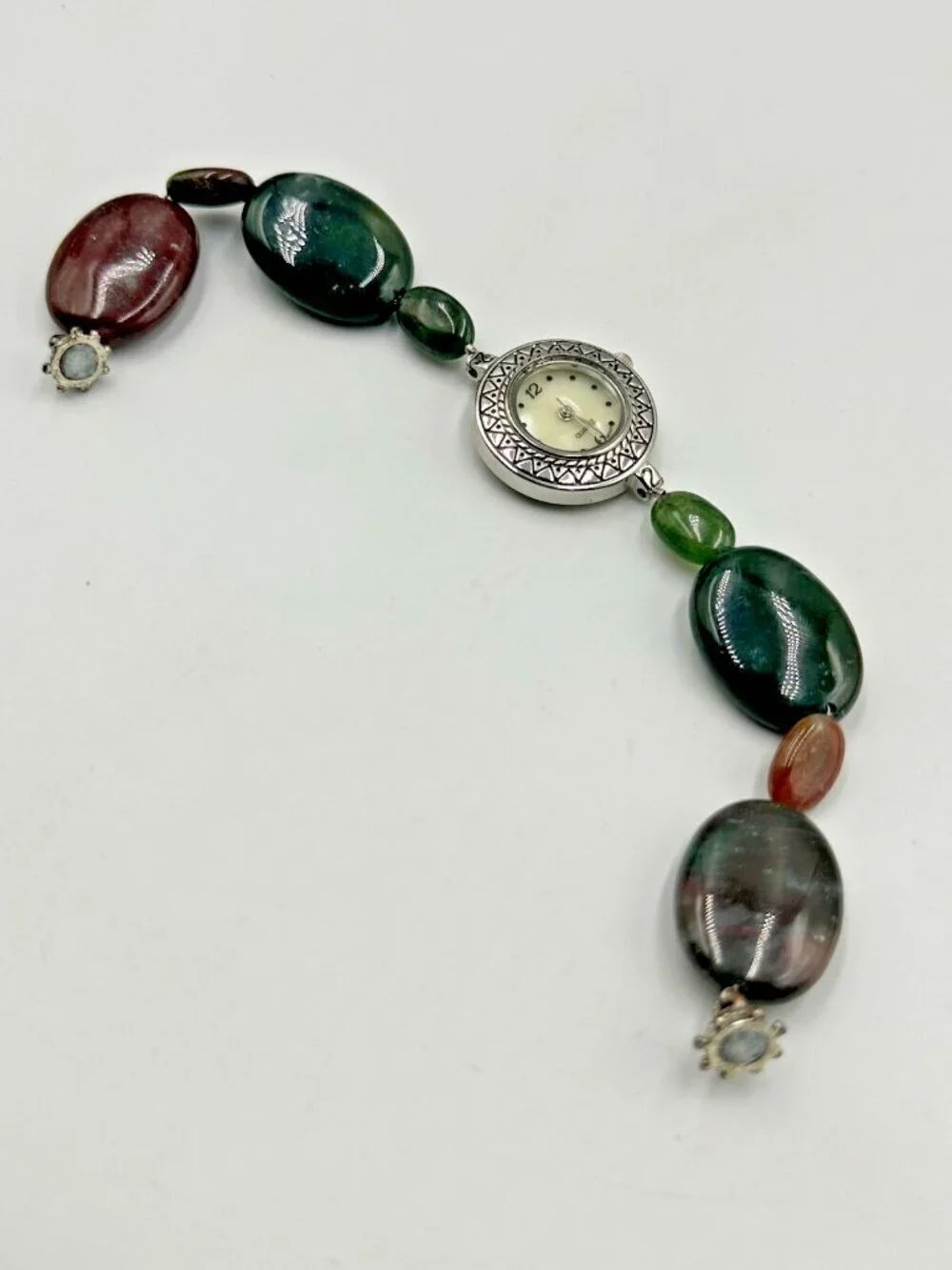 Beaded Band Watch Women Silver Tone Green Stones Magnetic Clasp New Battery